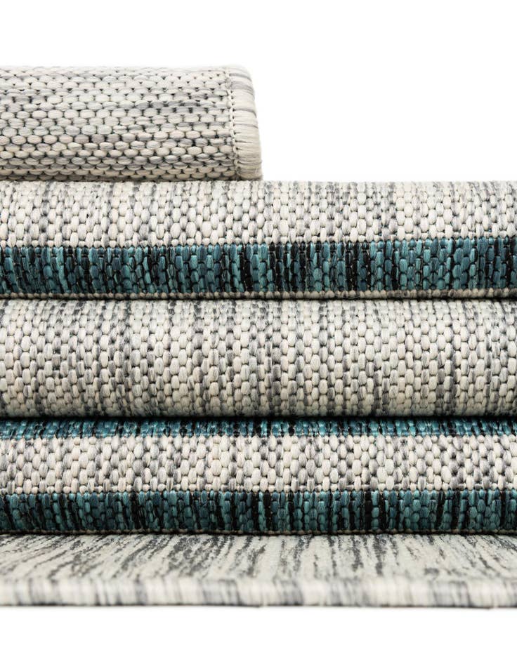 Detail image of 6' 7 x 6' 7  Washable Jill Zarin Anguilla Indoor / Outdoor Round Rug