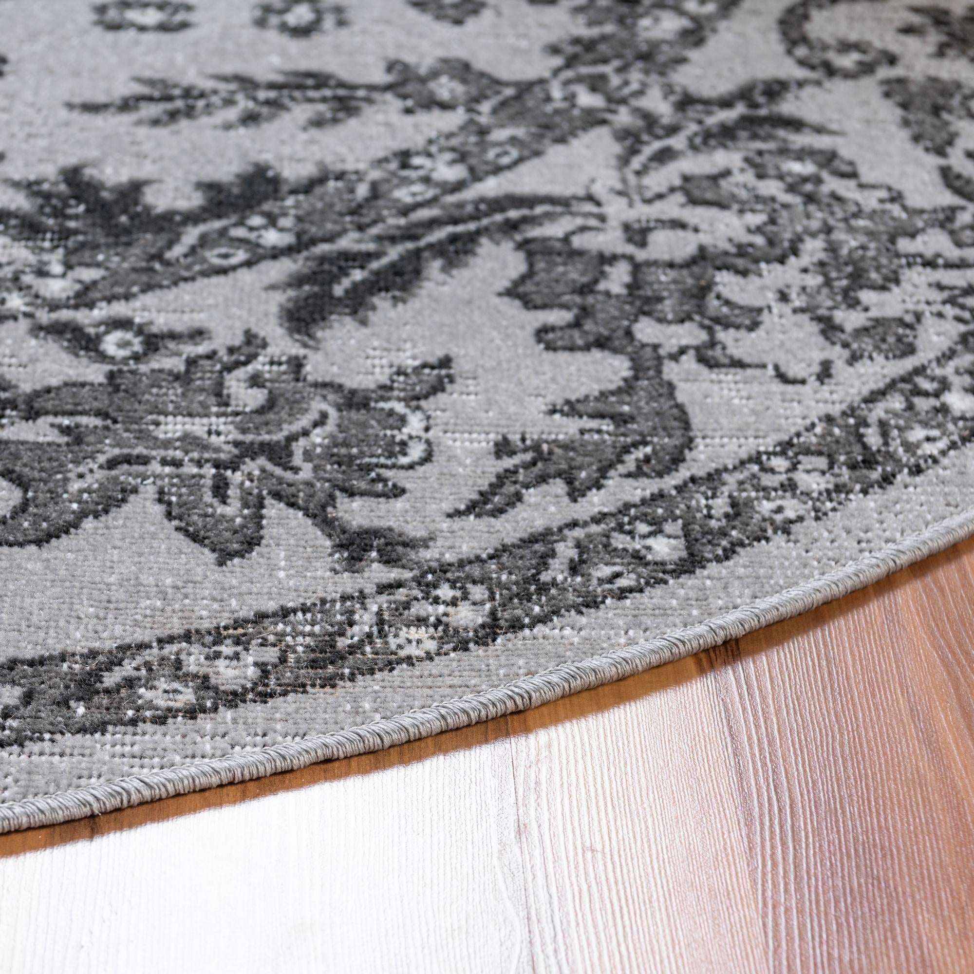 5' 3 x 5' 3 Lucerne Round Rug