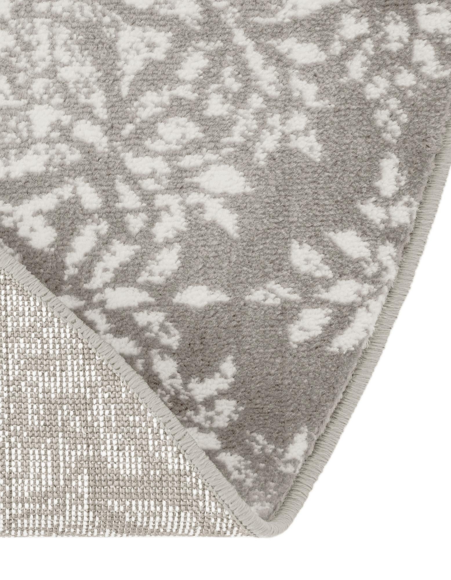 5' 3 x 5' 3 Monaco Round Rug
