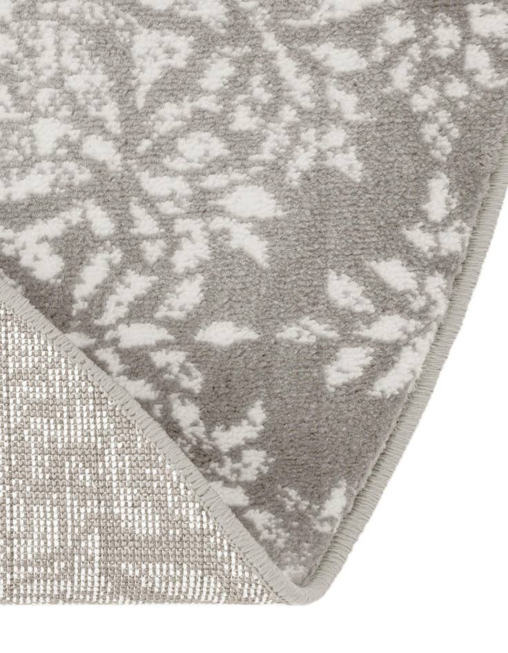 Detail image of 5' 3 x 5' 3 Monaco Round Rug