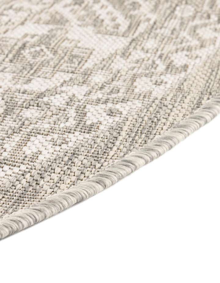4' x 4' Easy-Clean Aztec Indoor / Outdoor Round Rug