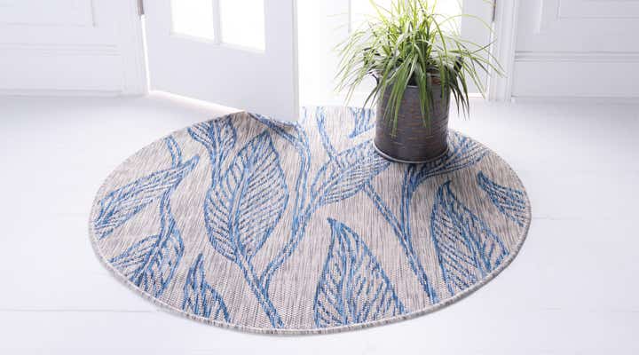 10' 8 x 10' 8 Easy-Clean Botanical Indoor / Outdoor Round Rug