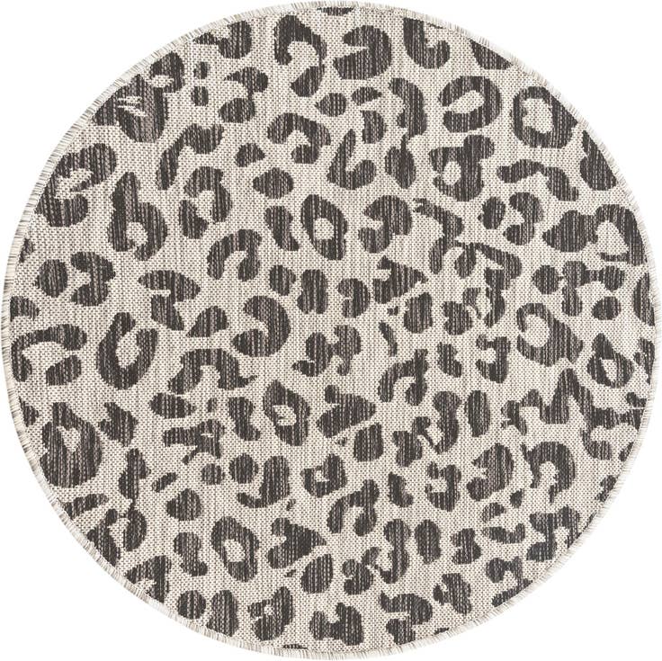 Detail image of 3' x 3' Easy-Clean Safari Indoor / Outdoor Round Rug
