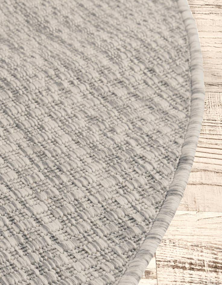 Detail image of 10' x 10' Easy-Clean Solid Indoor / Outdoor Round Rug