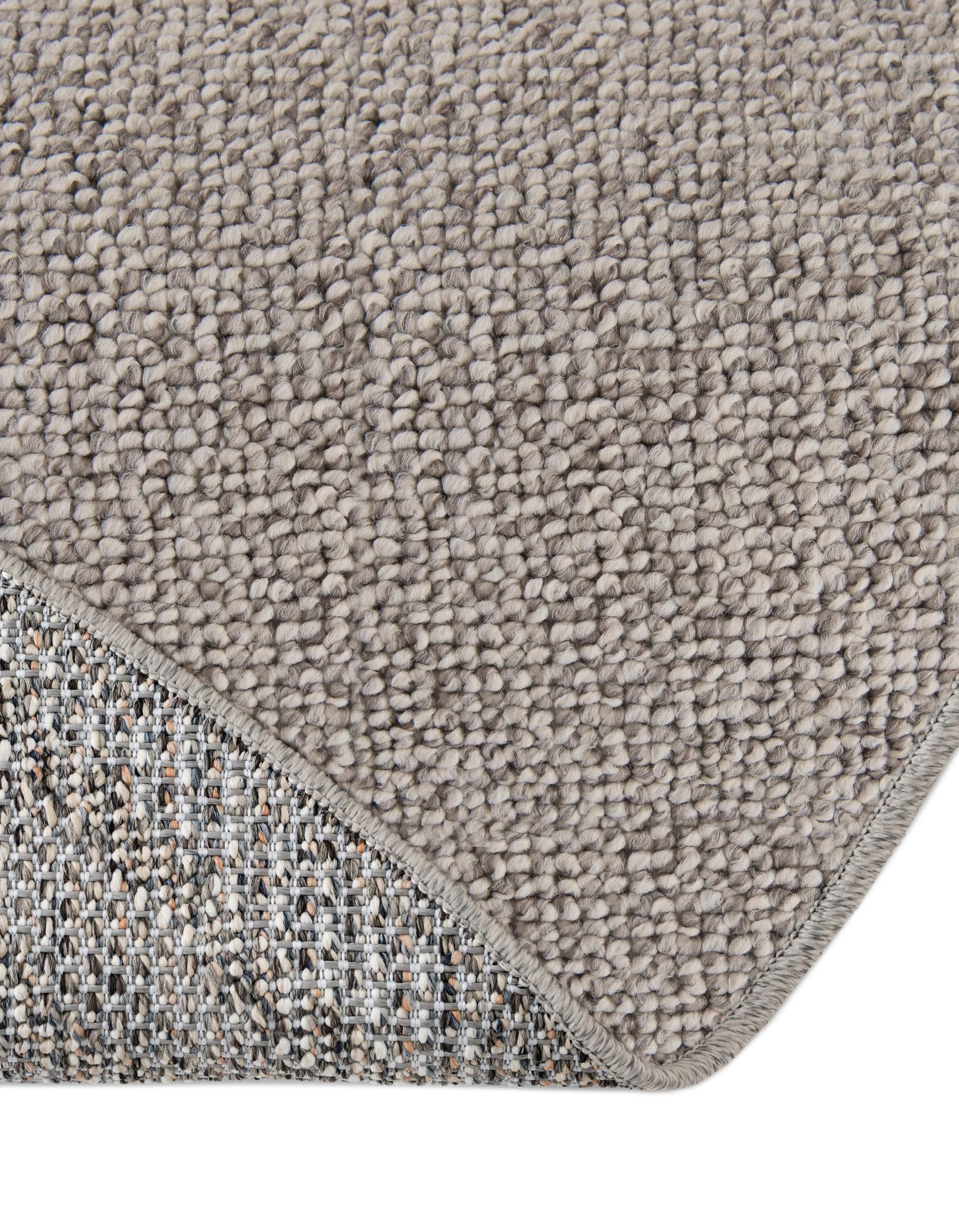 7' 10 x 7' 10 Easy-Clean Solid Indoor / Outdoor Round Rug