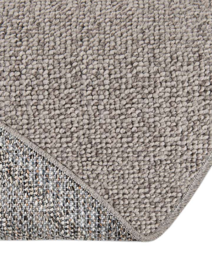 3' 1 x 3' 1 Easy-Clean Solid Indoor / Outdoor Round Rug