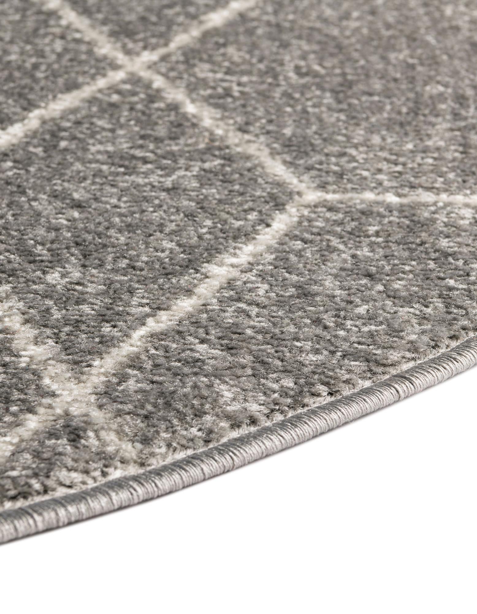 7' x 7' Trellis Frieze Round Rug