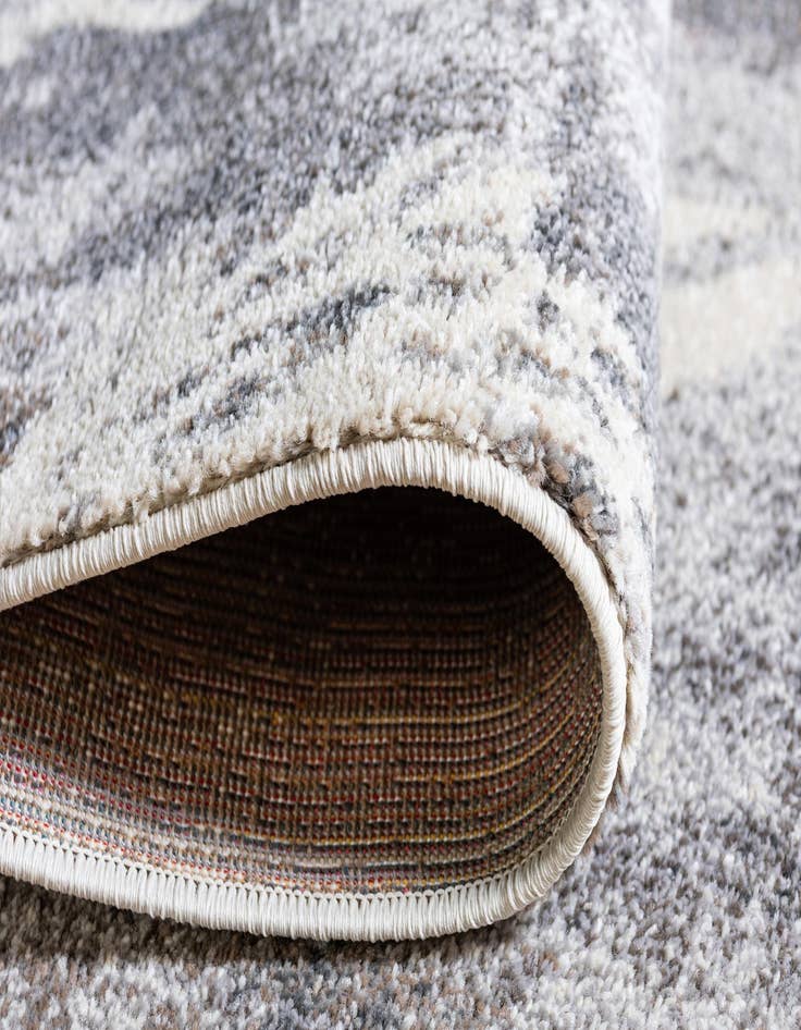 Detail image of 2' 2 x 6' 7 Washable Amalfi Runner Rug