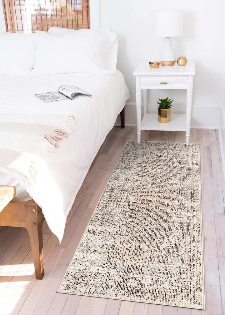 2' 2 x 6' Amulet Runner Rug