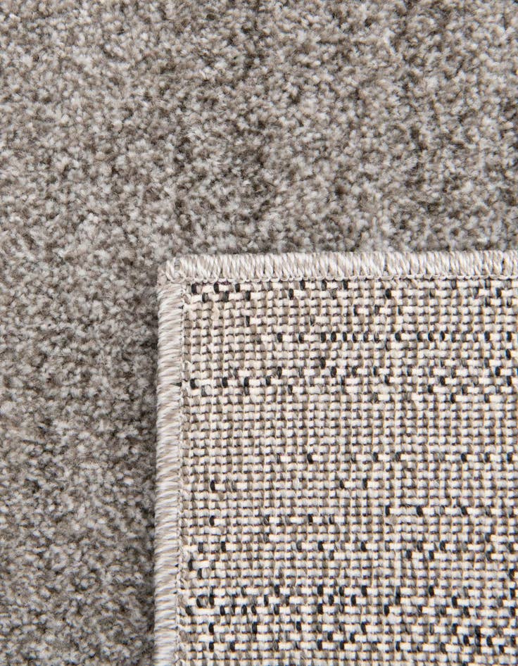 Detail image of 2' 7 x 10' Angelica Runner Rug