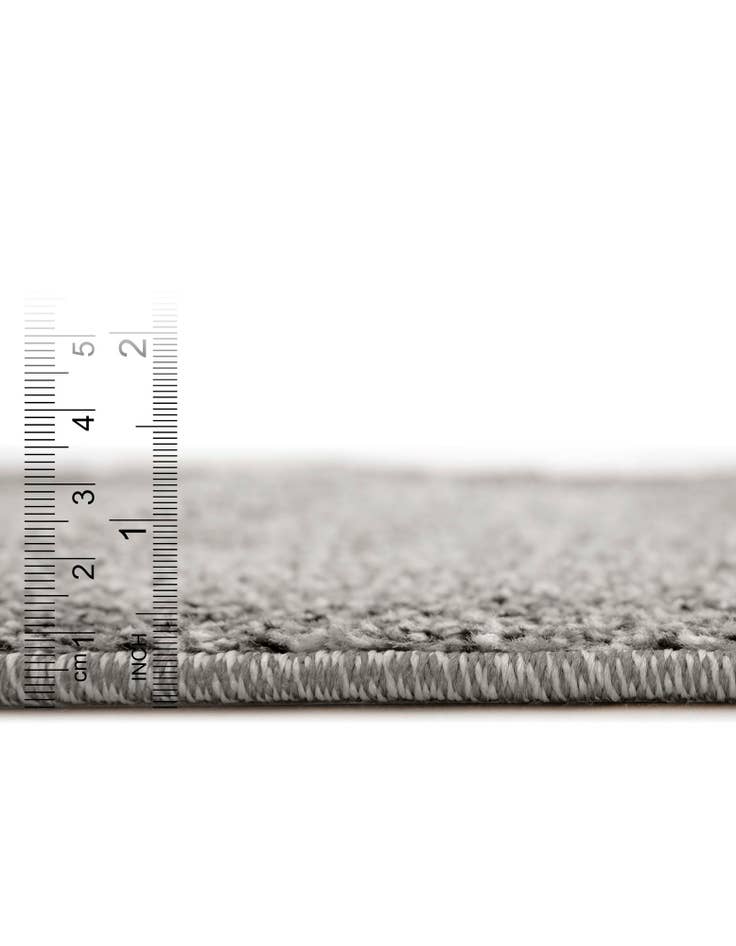 Detail image of 2' 7 x 10' Angelica Runner Rug