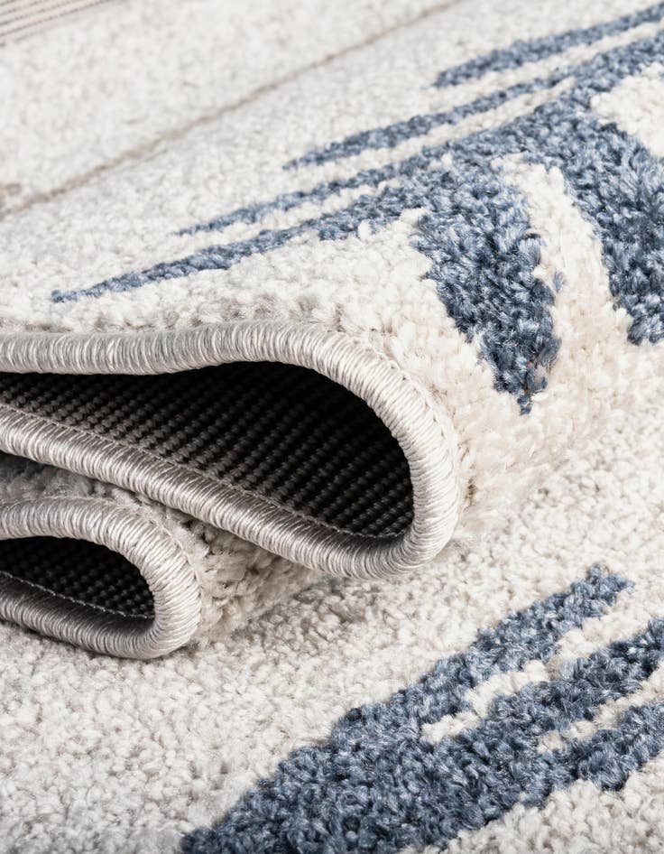 Detail image of 2' x 6' Equinox Runner Rug