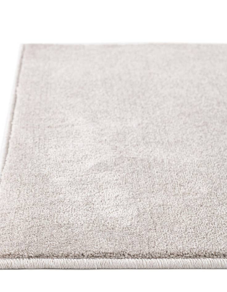 Detail image of 2' 7 x 10' Horizon Runner Rug