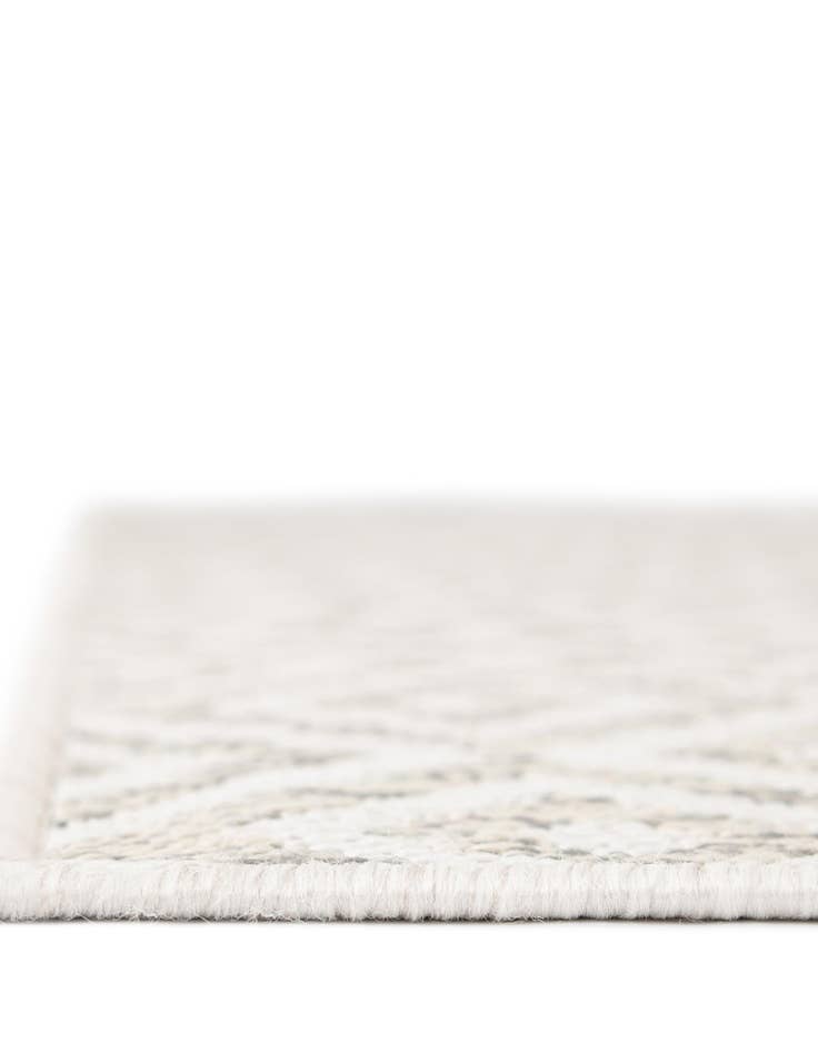 Detail image of 2' x 8' Easy-Clean Jill Zarin Costa Rica Indoor / Outdoor Runner Rug