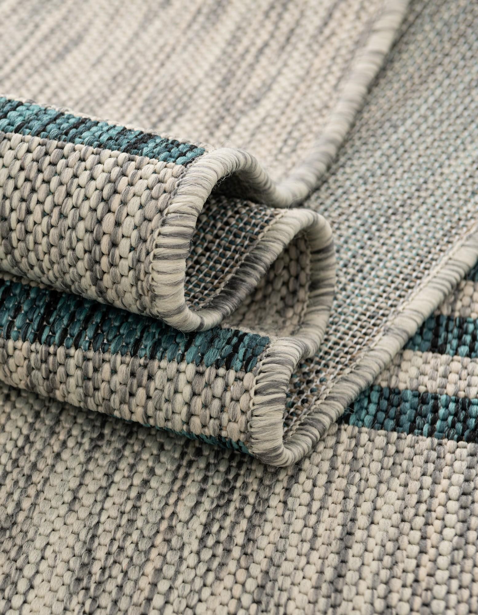 2' x 6' Easy-Clean Jill Zarin Anguilla Indoor / Outdoor Runner Rug