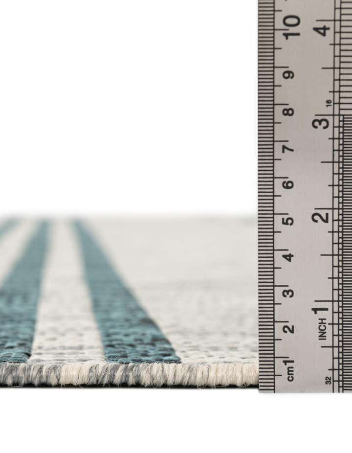 2' x 6' Easy-Clean Jill Zarin Anguilla Indoor / Outdoor Runner Rug