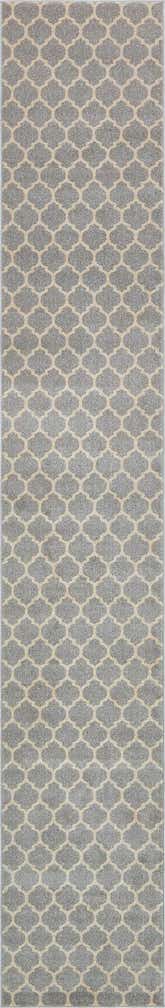 2' 7 x 16' 5 Lattice Runner Rug