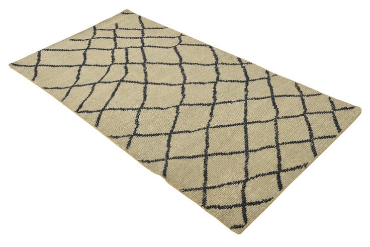 Detail image of 3' x 6' Hand Knotted Luna Wool Runner Rug