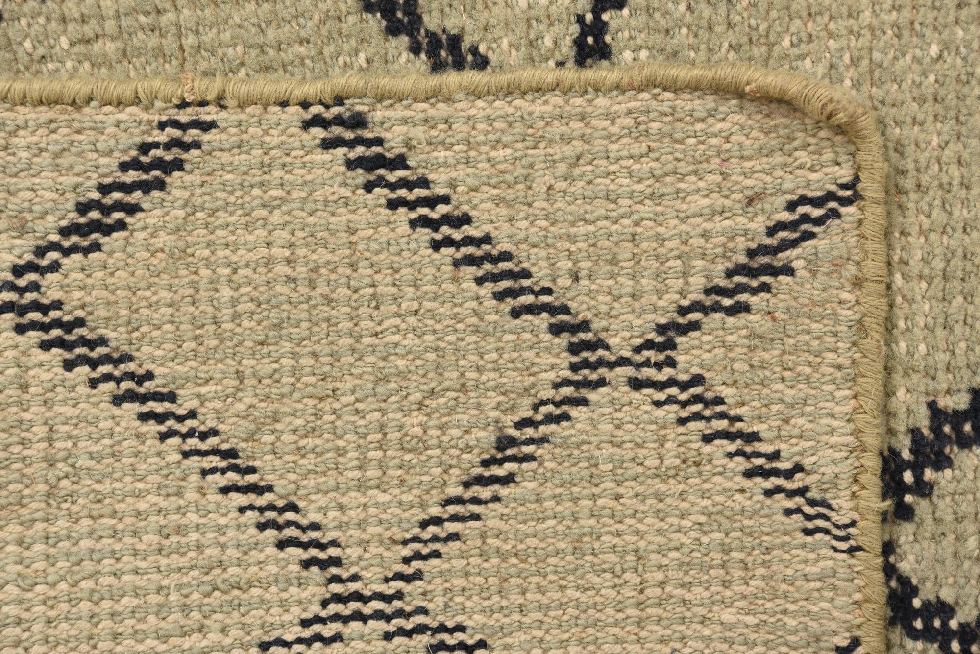 3' x 6' Hand Knotted Luna Wool Runner Rug
