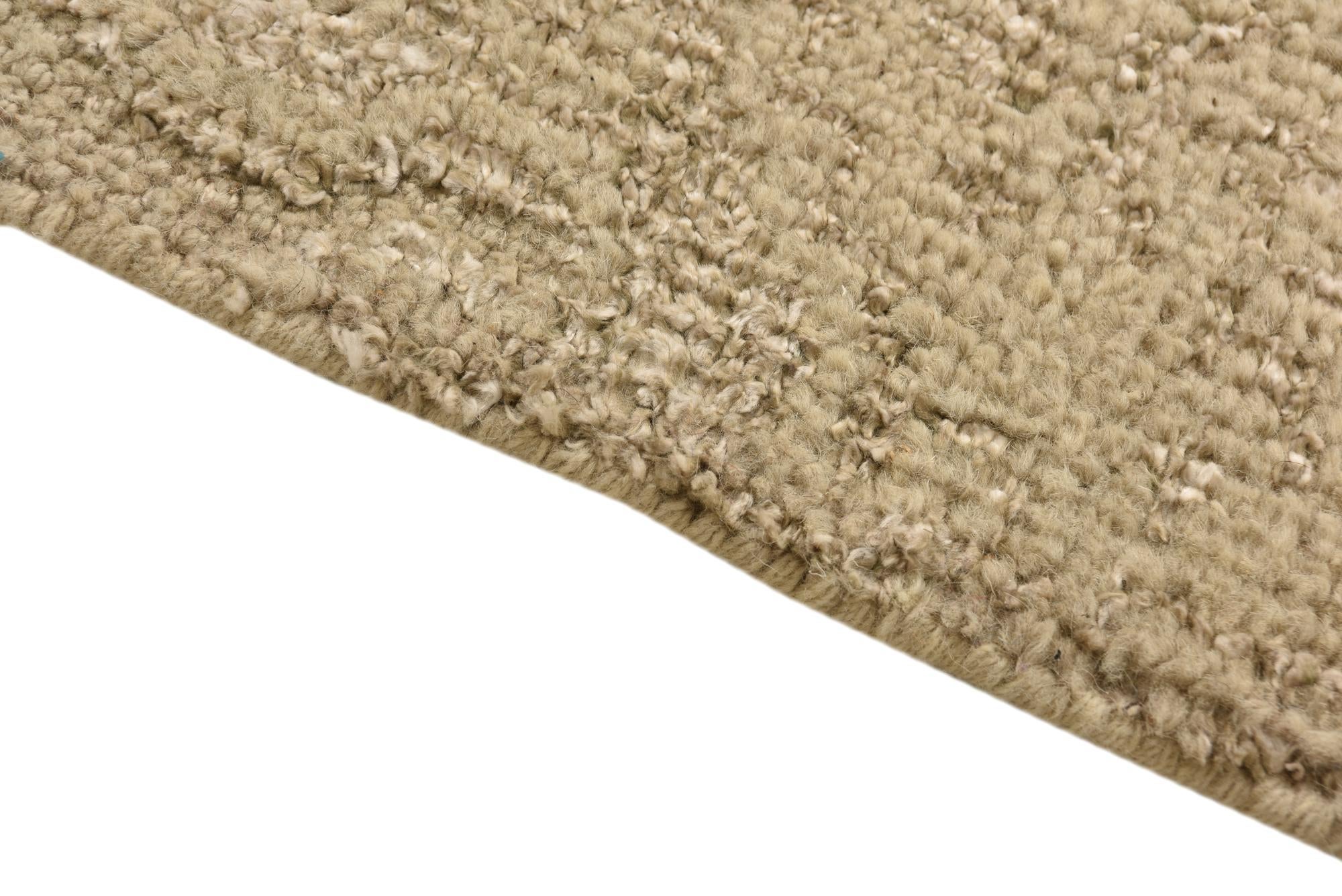 2' 10 x 8' 8 Hand Knotted Luna Runner Rug