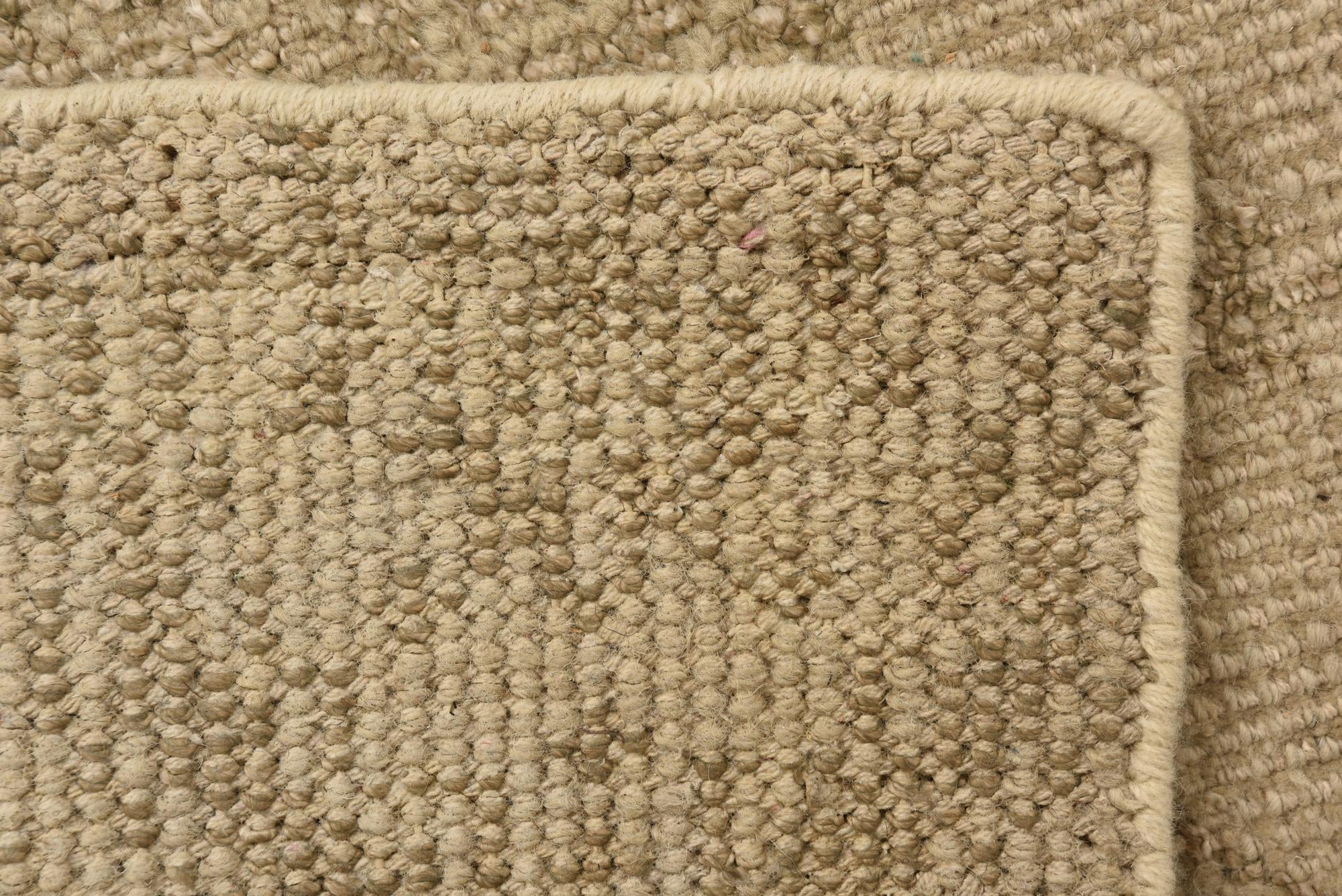 2' 10 x 8' 8 Hand Knotted Luna Runner Rug