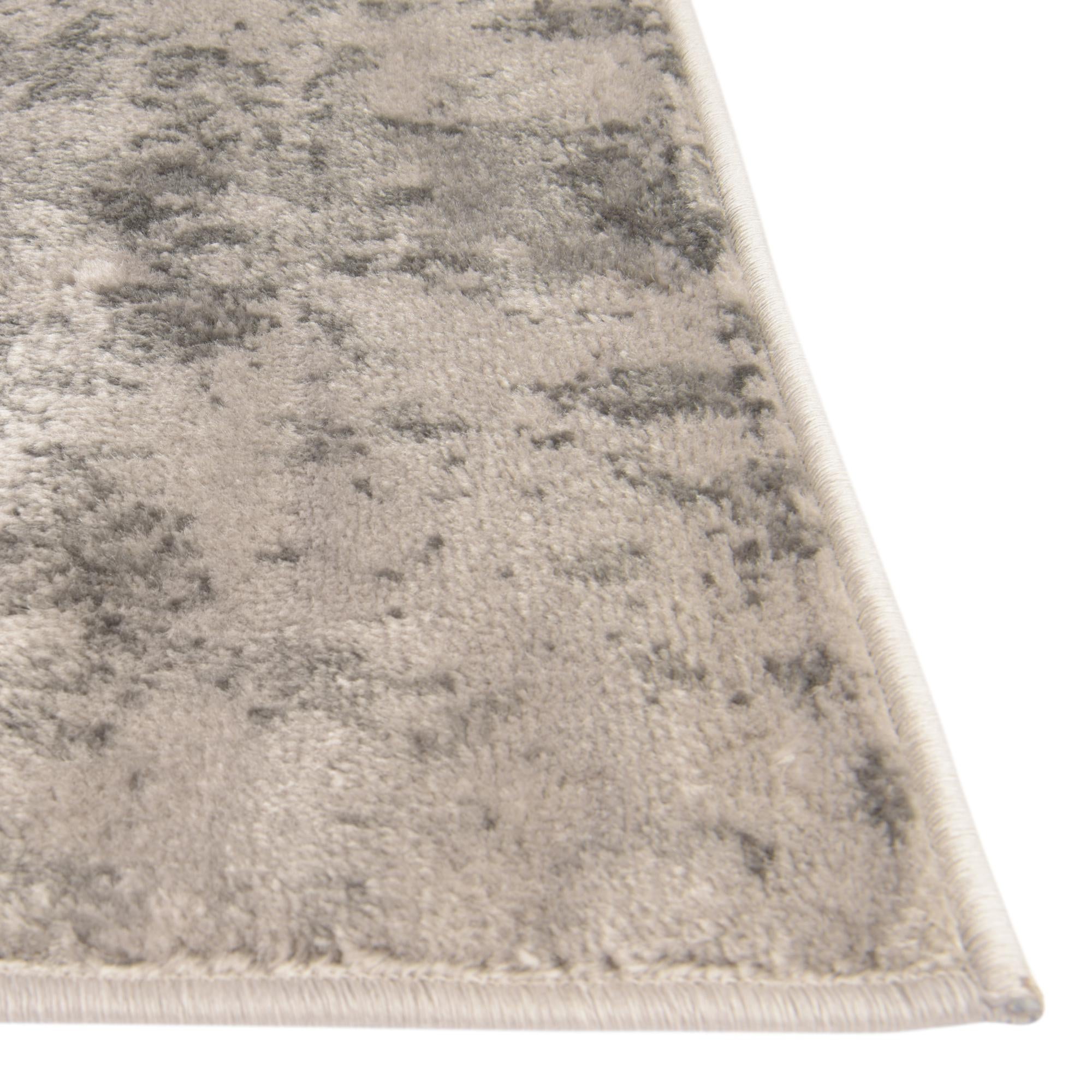 2' x 6' 9 Metropolis Runner Rug