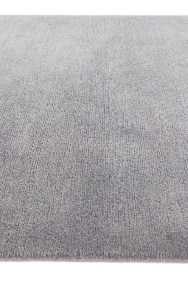 Detail image of 2' 10 x 6' 3 Hand Knotted Nepal Wool Runner Rug