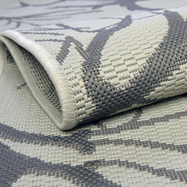 2' x 6' Easy-Clean Botanical Indoor / Outdoor Runner Rug