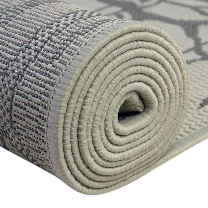 2' x 6' Easy-Clean Botanical Indoor / Outdoor Runner Rug