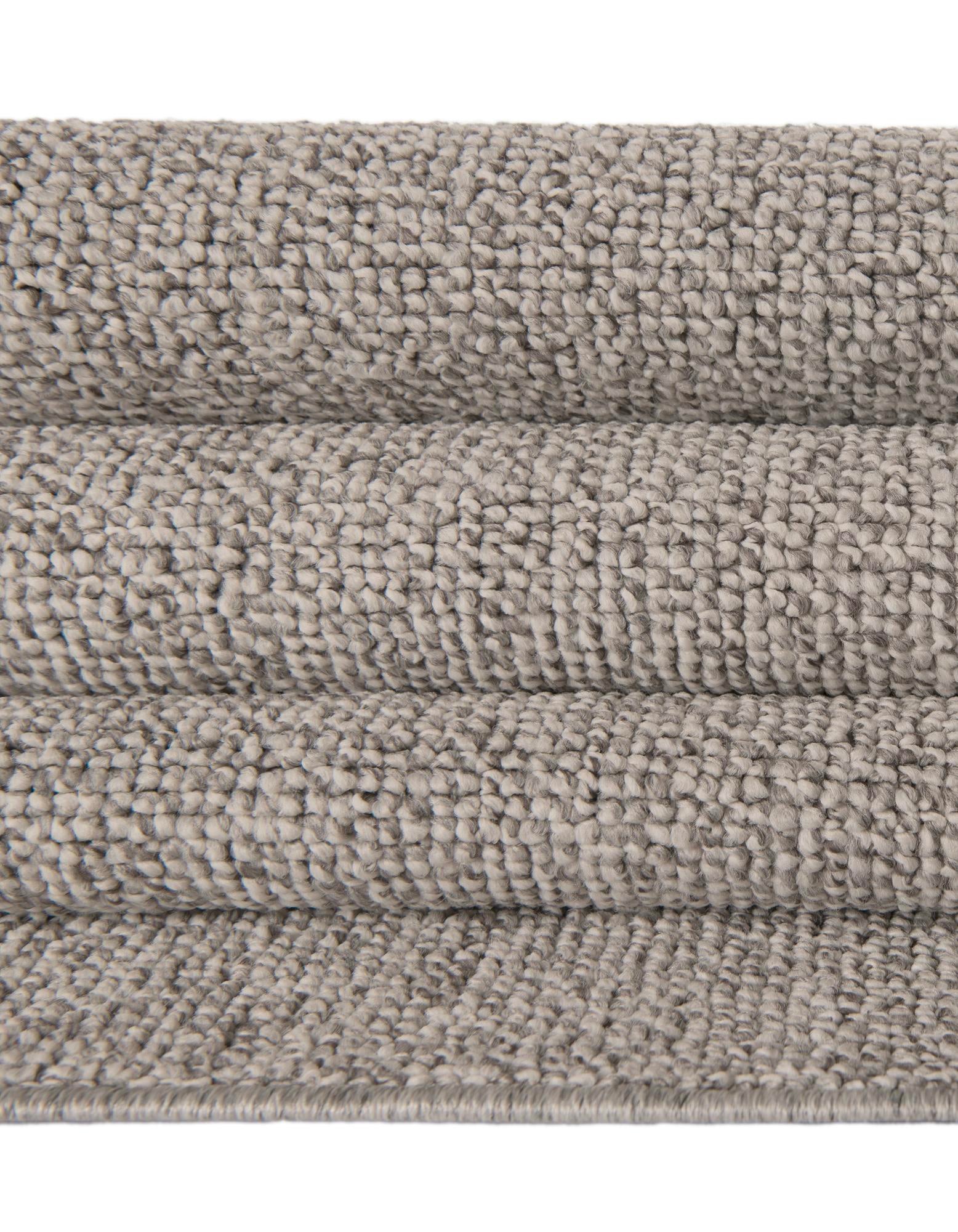 2' x 8' Easy-Clean Solid Indoor / Outdoor Runner Rug