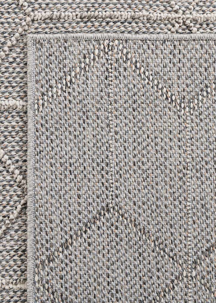 2' x 6' 1 Easy-Clean Trellis Indoor / Outdoor Runner Rug