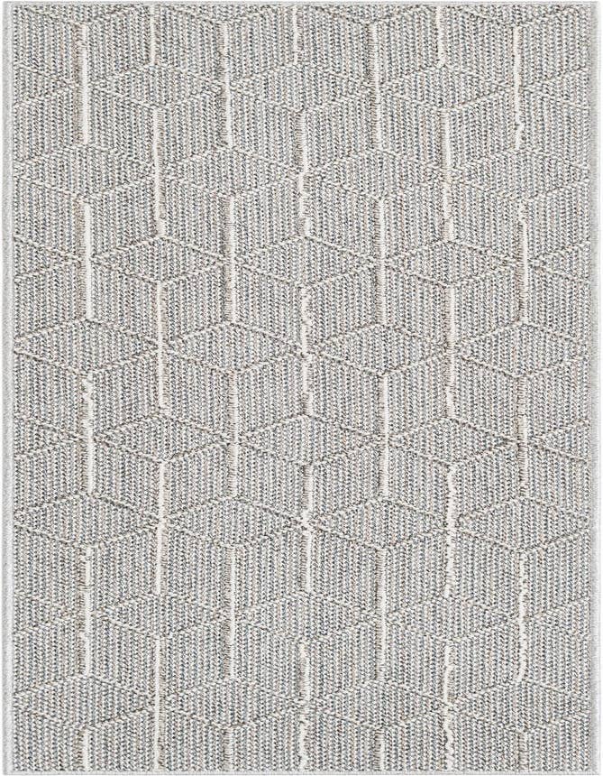 Detail image of 2' x 6' 1 Easy-Clean Trellis Indoor / Outdoor Runner Rug