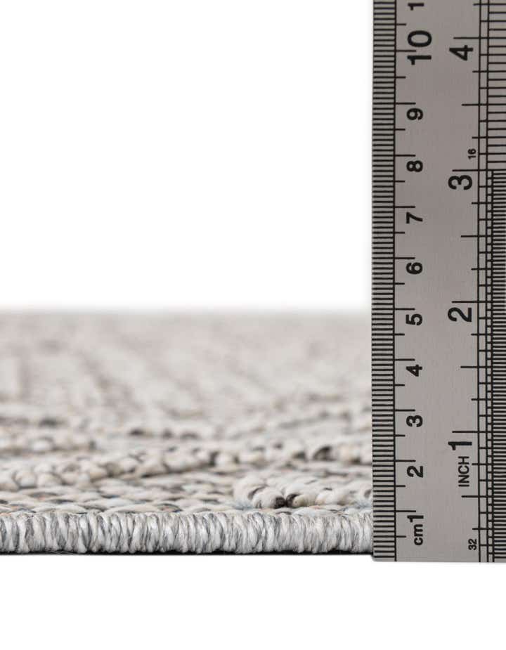 2' x 6' 1 Easy-Clean Trellis Indoor / Outdoor Runner Rug