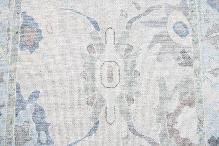 Detail image of 2' 7 x 6' 5 Washable Timeless Runner Rug