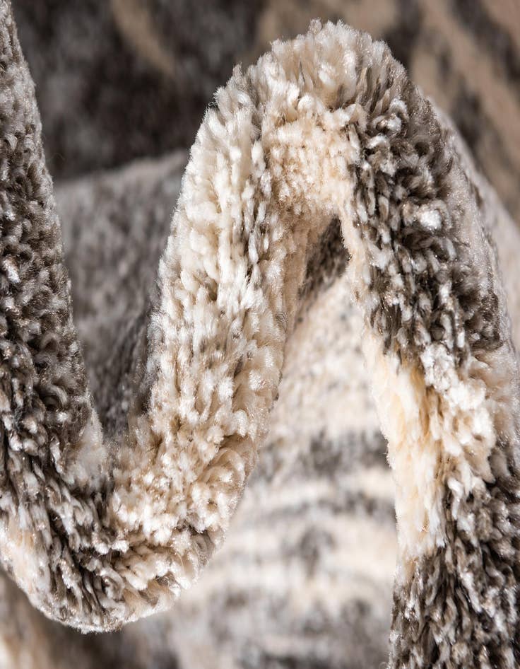 Detail image of 2' x 6' Trellis Runner Rug