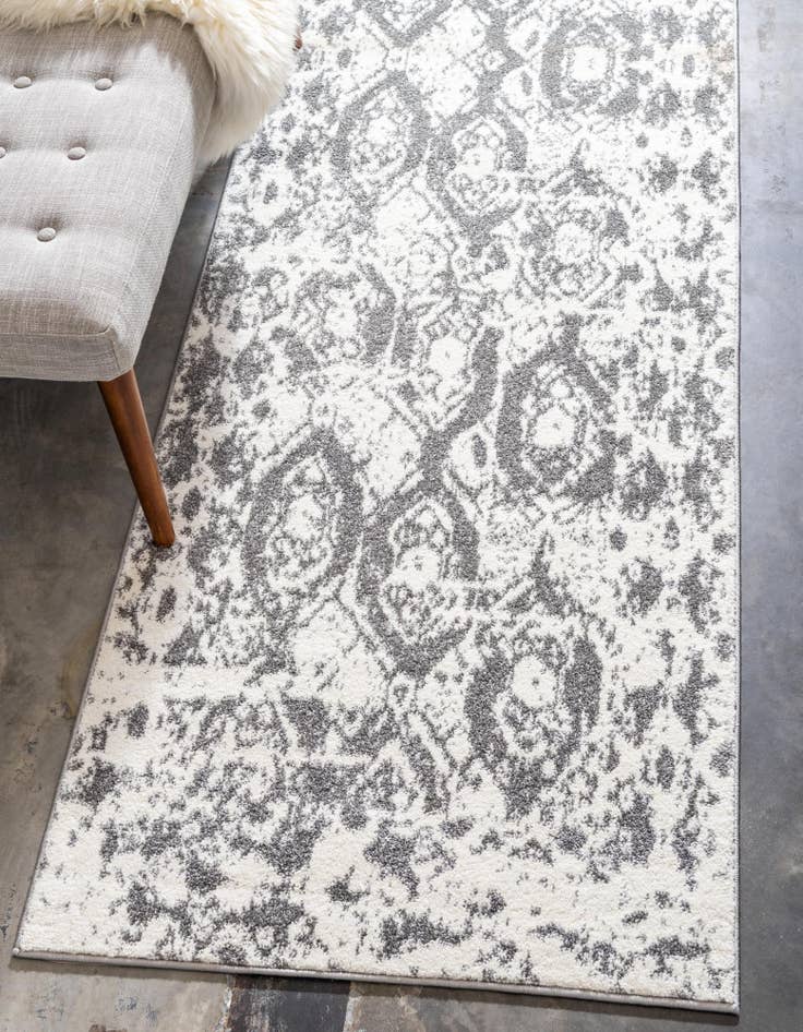 Detail image of 2' x 6' Veneto Runner Rug