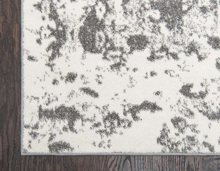 2' x 6' Veneto Runner Rug