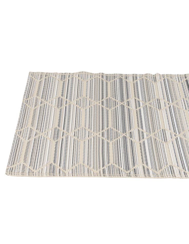 Detail image of 2' x 6' Easy-Clean Vista Breeze Indoor / Outdoor Runner Rug