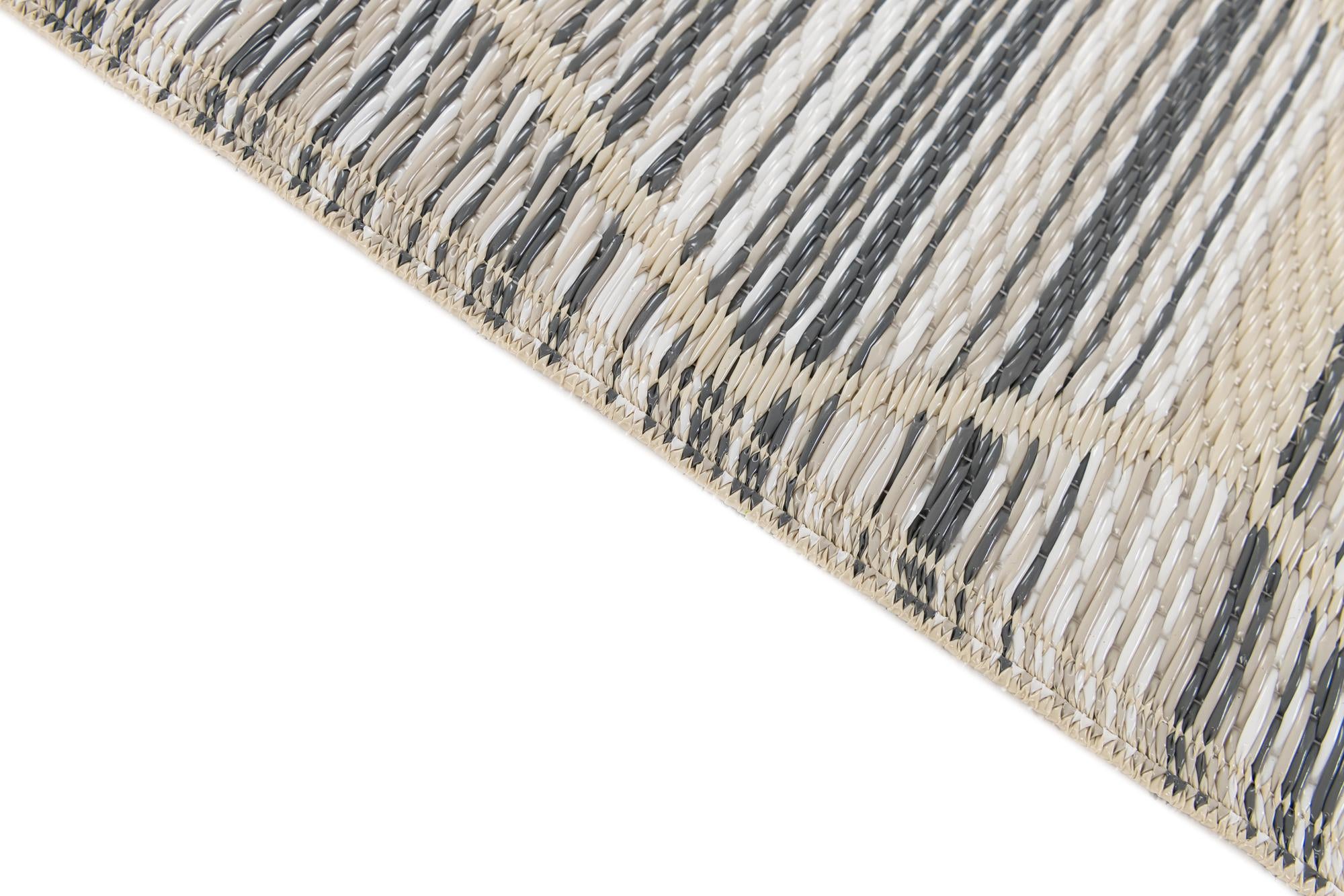 2' x 6' Easy-Clean Vista Breeze Indoor / Outdoor Runner Rug