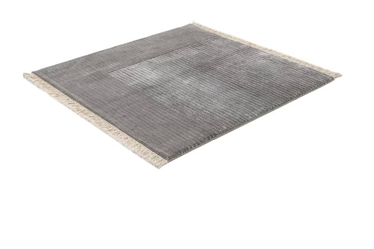 Detail image of 2' 7 x 2' 7 Hand Knotted Darya Wool Square Rug