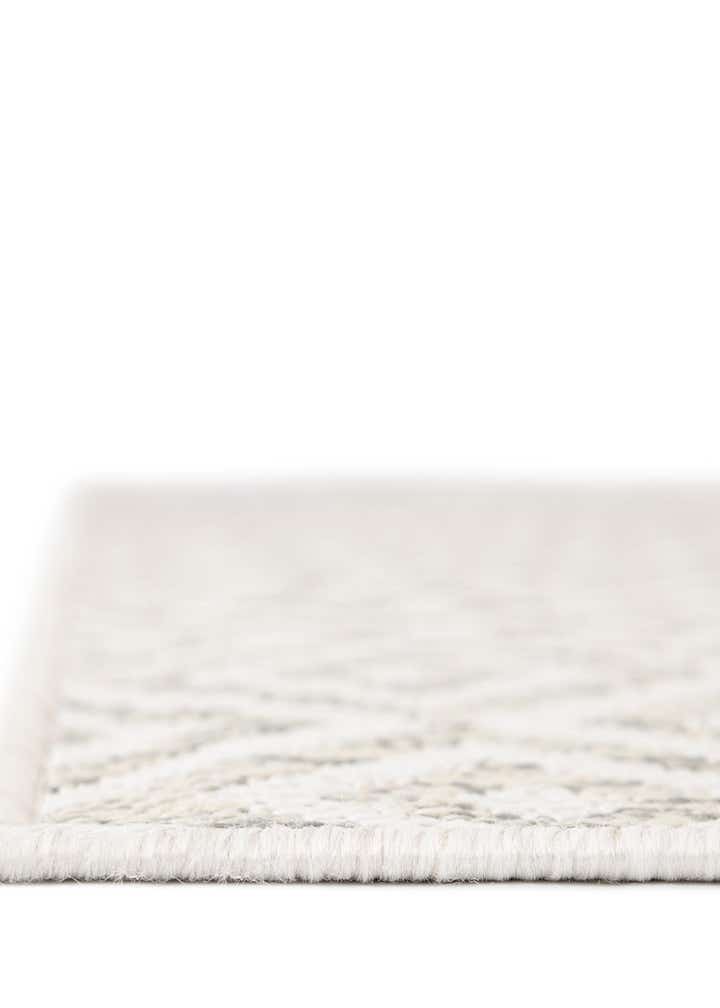 7' 10 x 7' 10 Easy-Clean Jill Zarin Costa Rica Indoor / Outdoor Square Rug