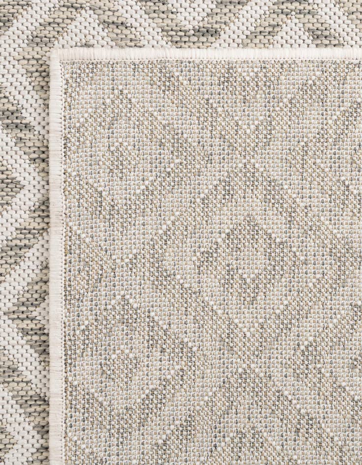 Detail image of 7' 10 x 7' 10 Easy-Clean Jill Zarin Costa Rica Indoor / Outdoor Square Rug