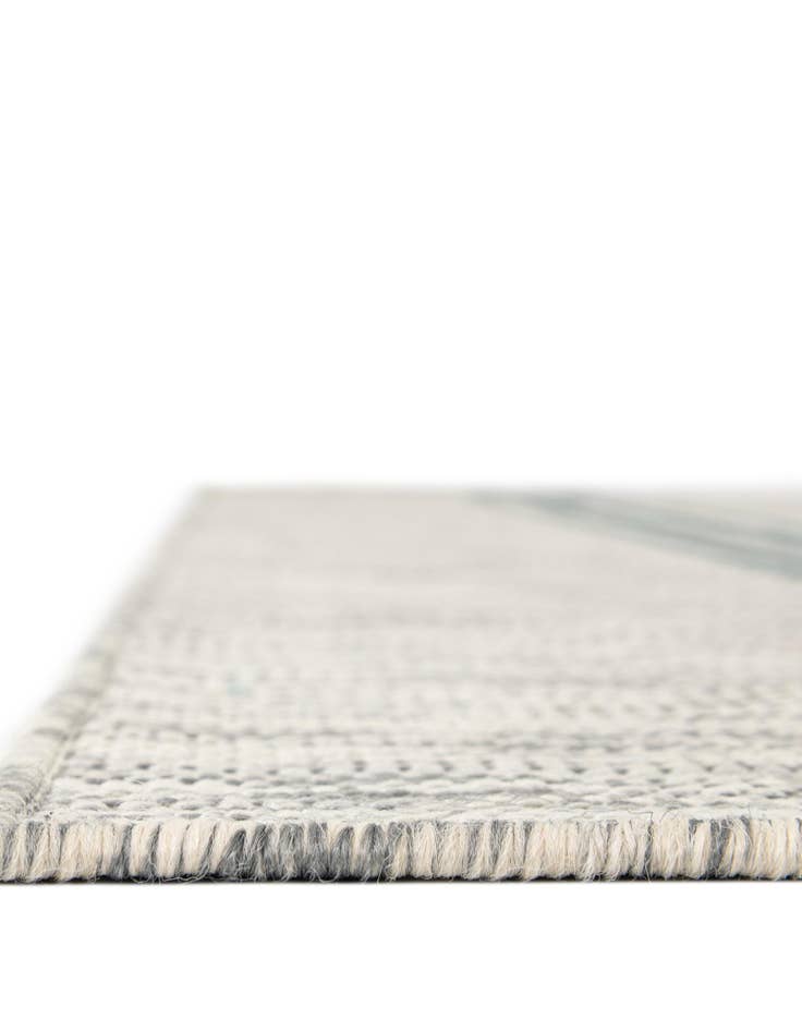 Detail image of 7' 10 x 7' 10 Easy-Clean Jill Zarin Anguilla Indoor / Outdoor Square Rug