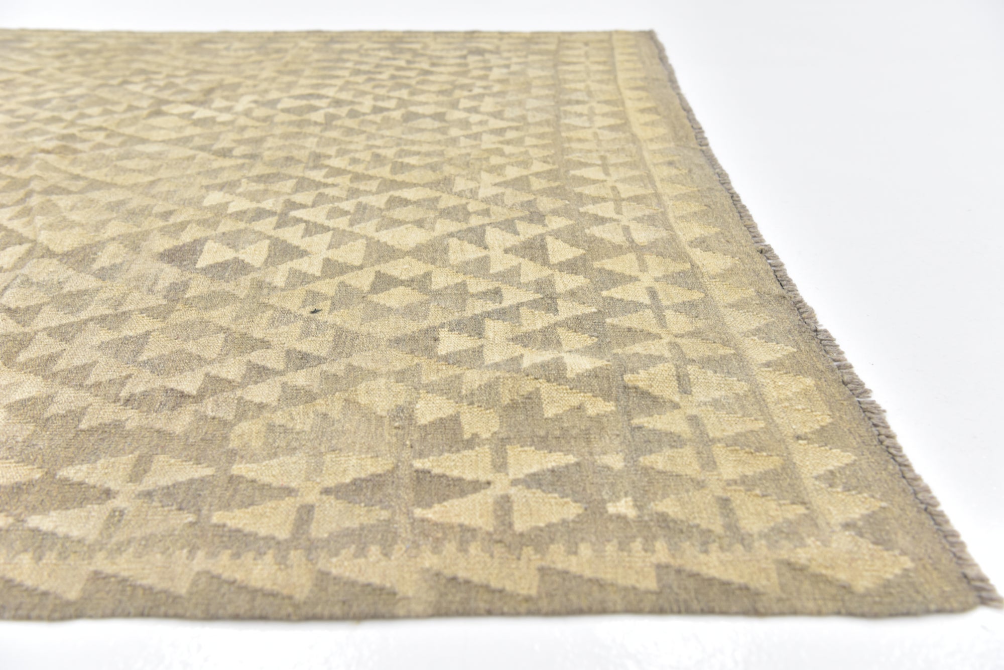 5' 9 x 6' 10 Hand Woven Kilim Waziri Wool Square Rug