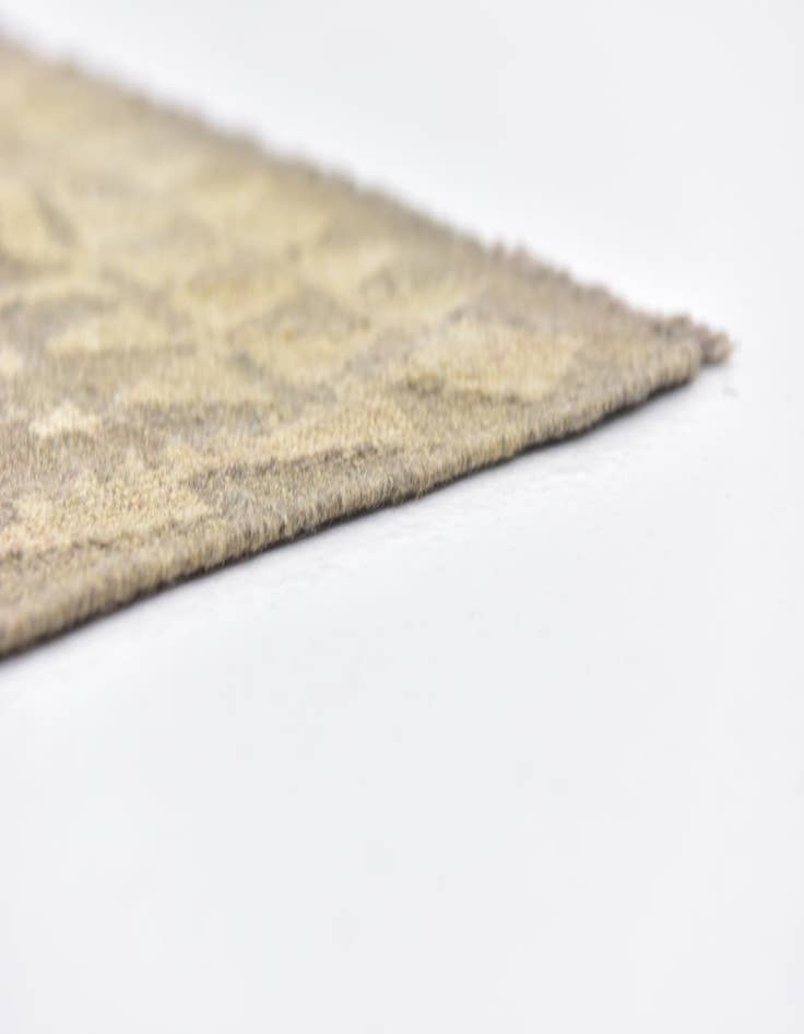 Detail image of 5' 9 x 6' 10 Hand Woven Kilim Waziri Wool Square Rug