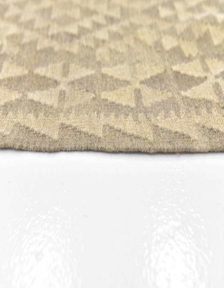 Detail image of 5' 9 x 6' 10 Hand Woven Kilim Waziri Wool Square Rug