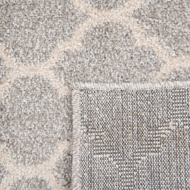 Detail image of 7' 10 x 7' 10 Lattice Square Rug