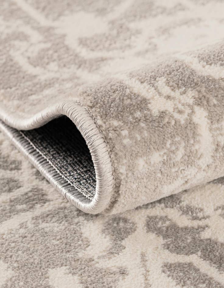 Detail image of 8' x 8' Modern Classical Square Rug