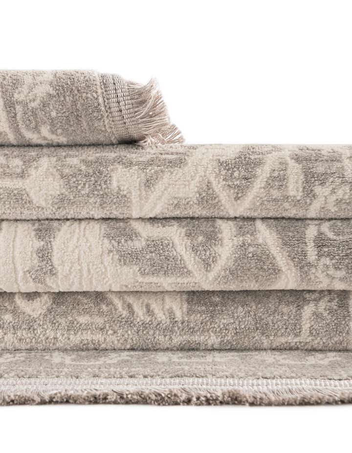 8' x 8' Modern Classical Square Rug