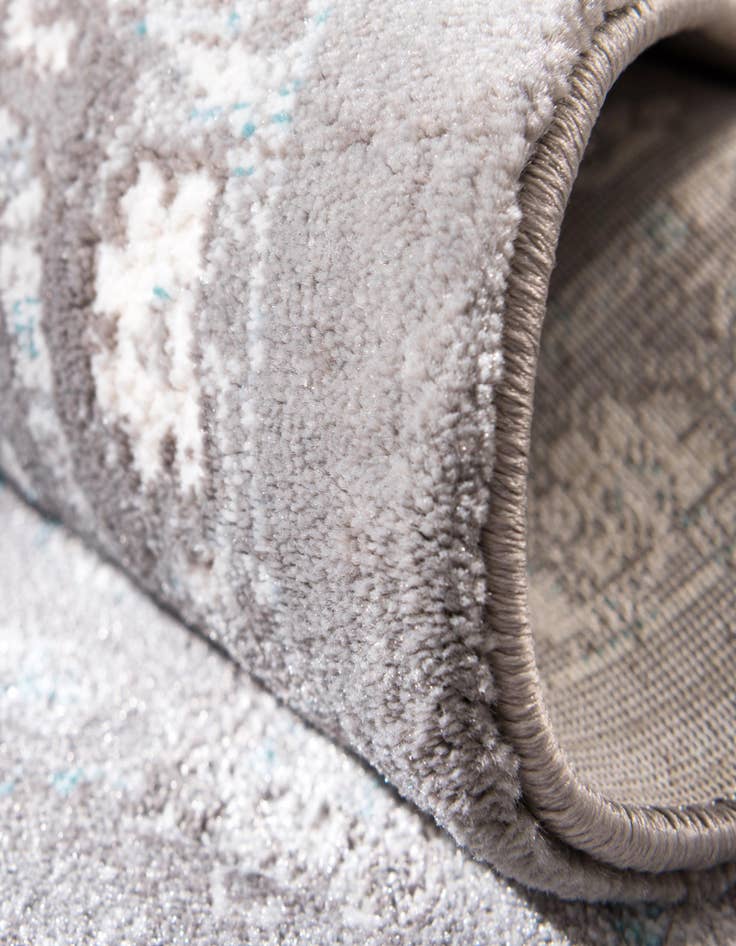 Detail image of 8' x 8' Modern Classical Square Rug